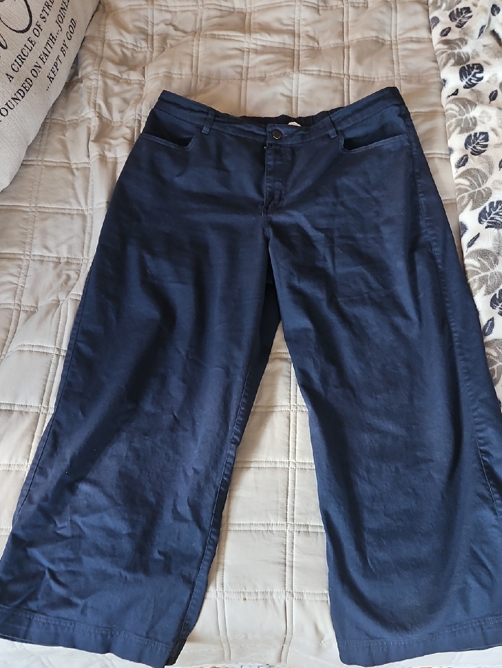 Pact Navy Wide-Leg Jeans